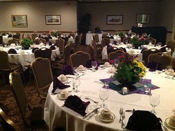 Hotel Village Inn Event Center - Clemmons
