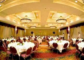 Hotel Carleton Of Oak Park