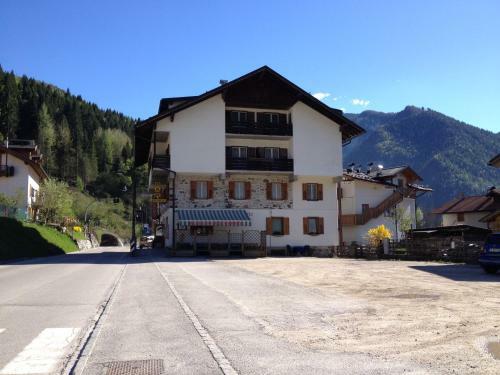 Hotel Albergo Lagorai