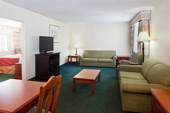 Hotel Country Inn & Suites Hiram