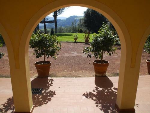 Casciana Terme Villa Sleeps 16 Pool Air Con Wifi