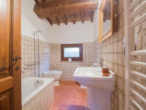 Apartamentos Locazione Turistica Borgo Monticelli.20