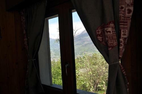 Bondine Apartments In Valle D'aosta