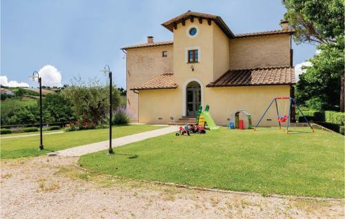 Nine-bedroom Holiday Home In Perugia -pg-