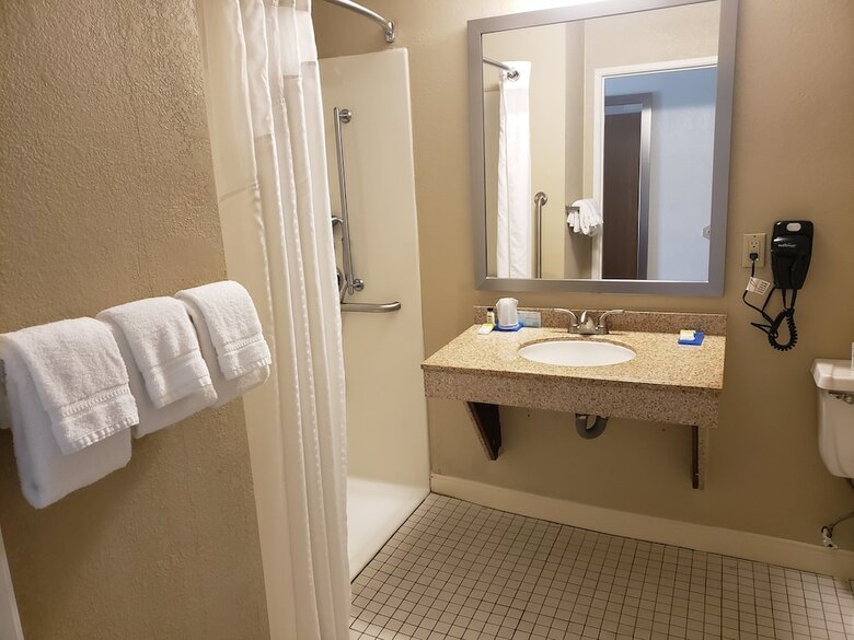 Holiday Inn Express Hotel Pittsburgh-north/harmarville