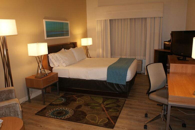 Holiday Inn Express Hotel Pittsburgh-north/harmarville