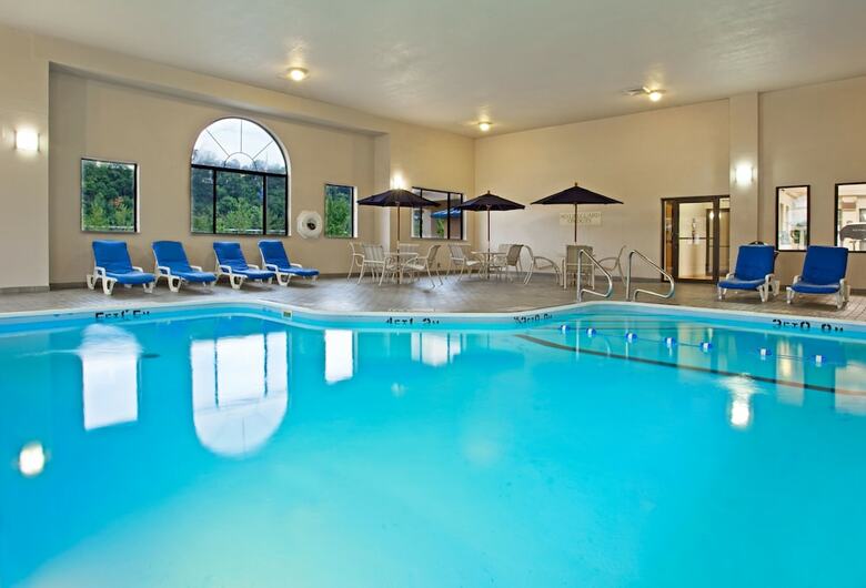 Holiday Inn Express Hotel Pittsburgh-north/harmarville