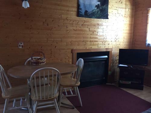 Maple Lodge Cabins