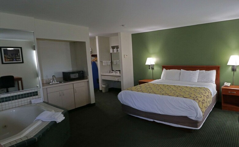 Hotel Baymont Inn And Suites - Oxford