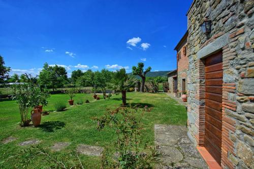 Cortona Apartment Sleeps 18 Pool Air Con Wifi