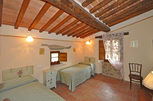Cortona Apartment Sleeps 18 Pool Air Con Wifi