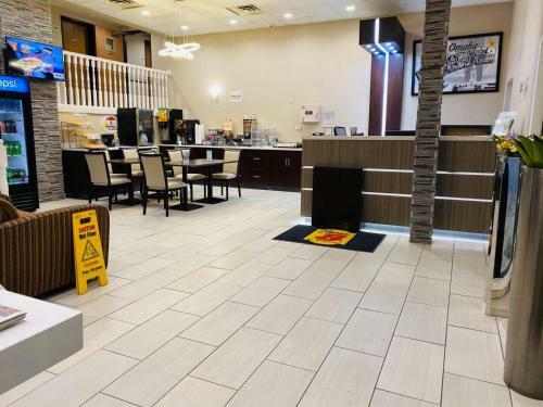 Hotel Red Carpet Inn - Omaha