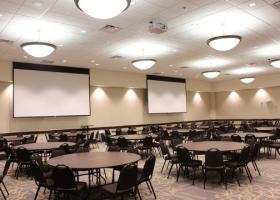 Hotel Comfort Suites & Conference Center Worthington