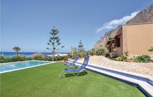 Four-bedroom Holiday Home In Custonaci
