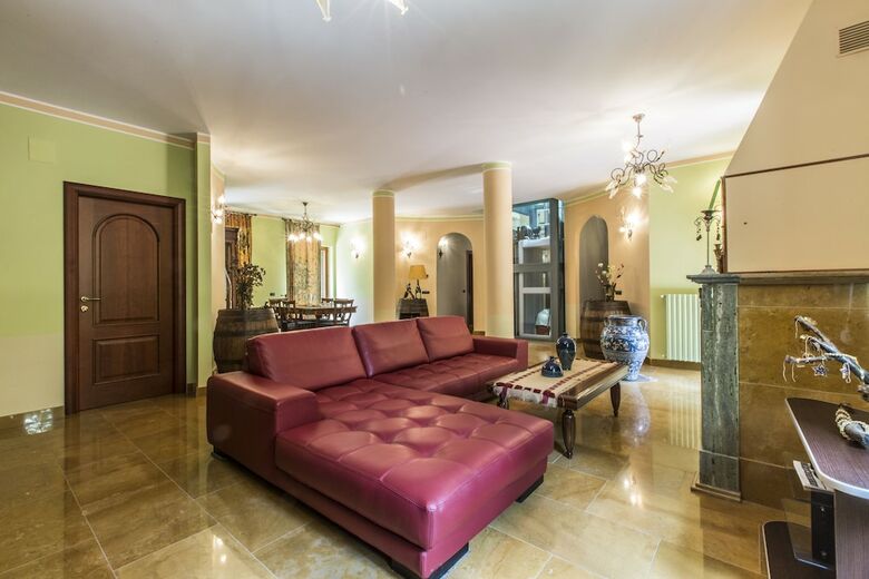 Luxury House