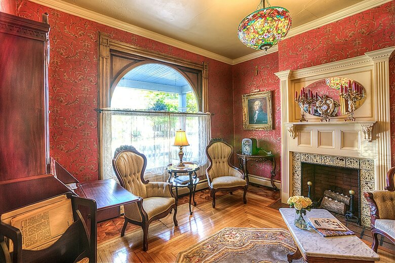 Bed & Breakfast The Wallingford Victorian Inn