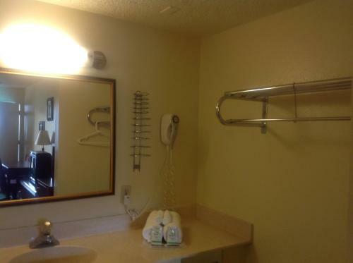 Eunice Plaza Motel