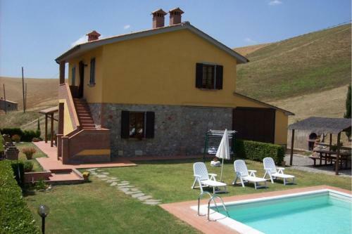 Fattoria Spedaletto Apartment Sleeps 6 Pool Wifi