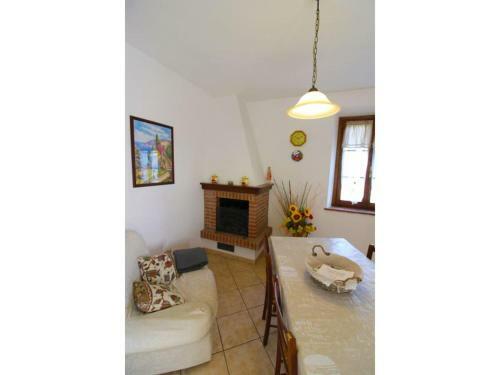Fattoria Spedaletto Apartment Sleeps 5 Pool Wifi