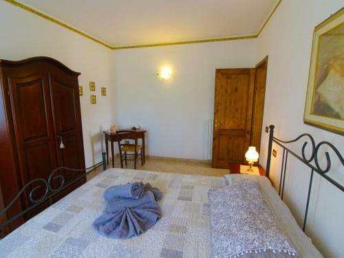 Fattoria Spedaletto Apartment Sleeps 5 Pool Wifi