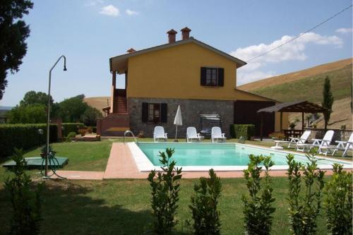 Fattoria Spedaletto Apartment Sleeps 5 Pool Wifi