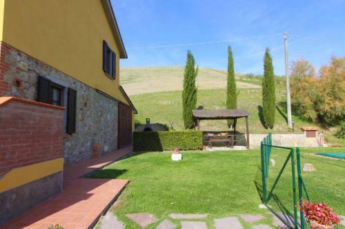Fattoria Spedaletto Apartment Sleeps 5 Pool Wifi