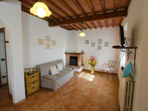 Fattoria Spedaletto Villa Sleeps 8 Pool Wifi