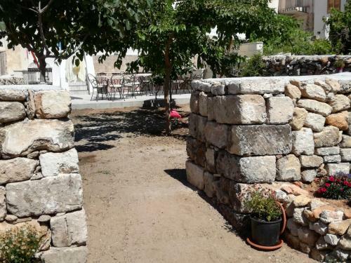 Hostal Poggiamico Guest House