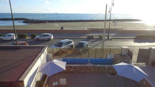 Bed & Breakfast Albachiara Guest House
