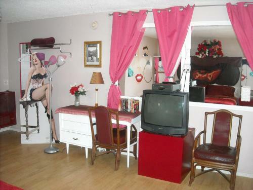 Stagecoach 66 Motel