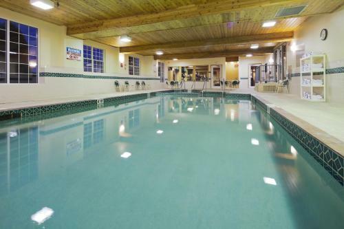 Hotel Country Inn & Suites Kenosha