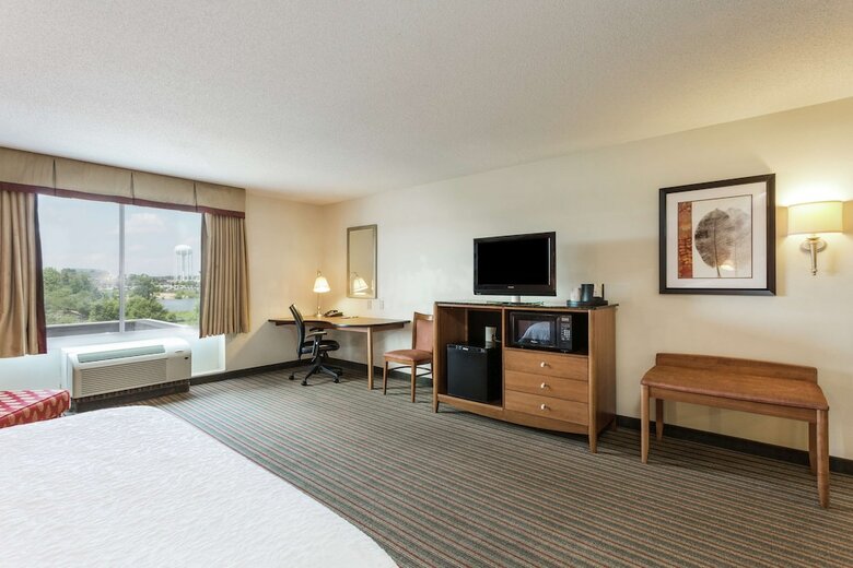Hotel Hampton Inn Petersburg - Southpark Mall