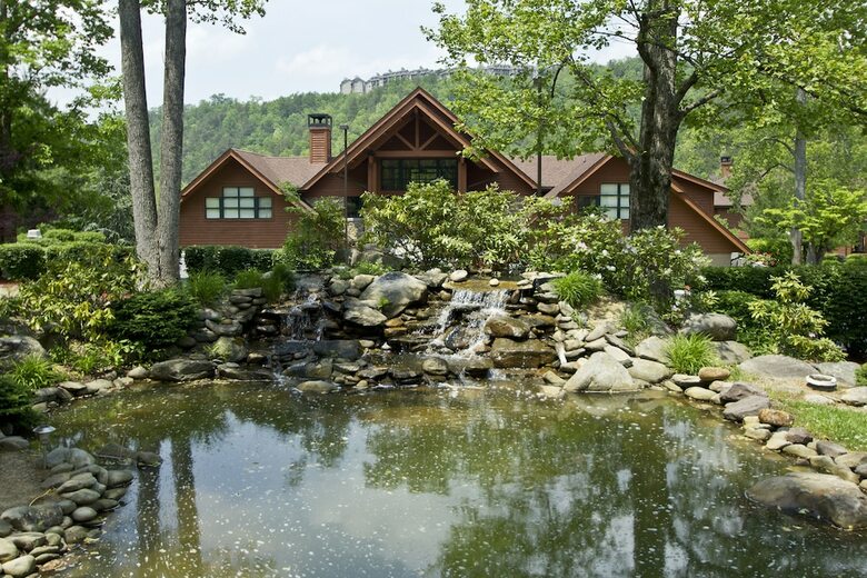 Hotel Bent Creek Golf Village