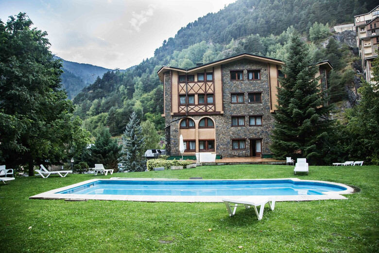 Hotel Xalet Verd�