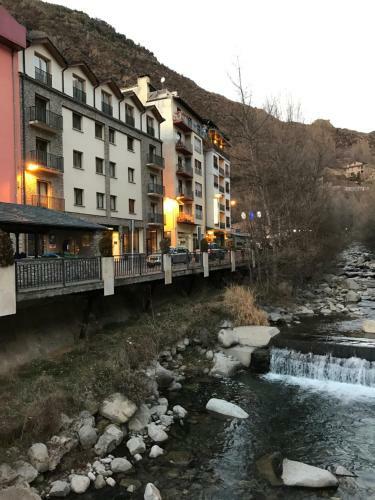 Hotel Hermus Centre Vila