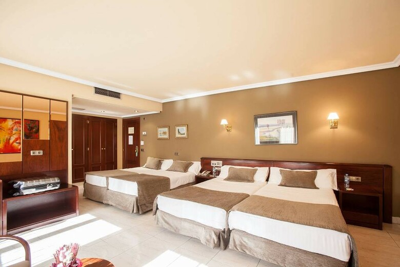 Hotel Yomo Imperial
