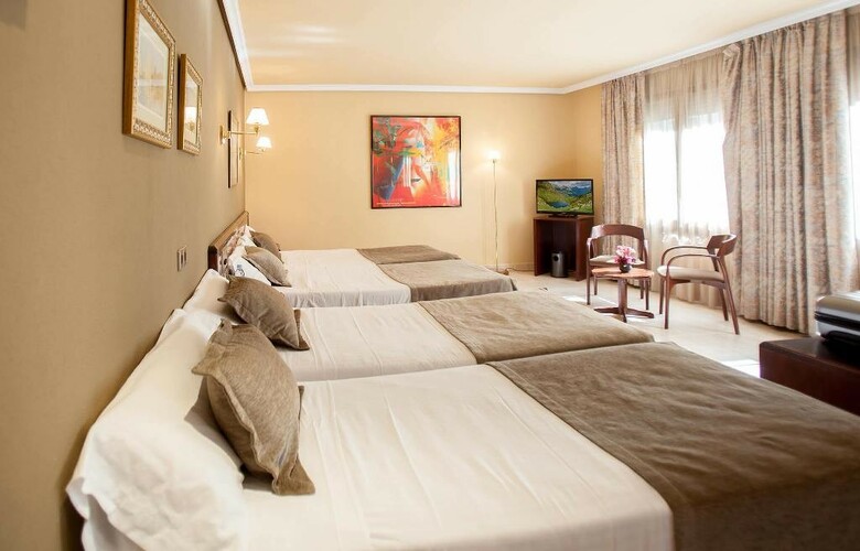 Hotel Yomo Imperial