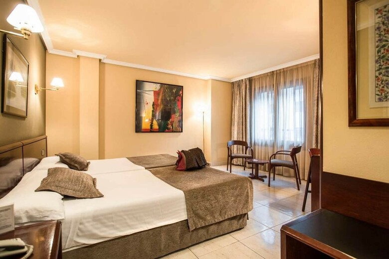 Hotel Yomo Imperial