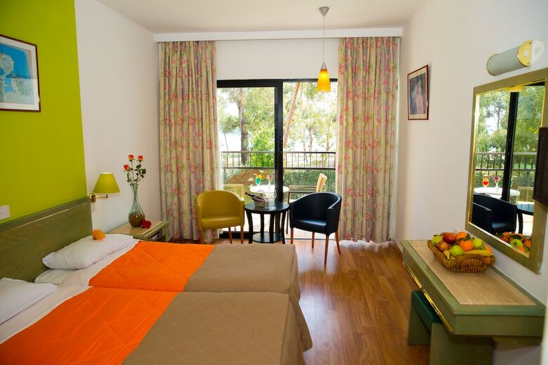 Hotel Park Beach(.)