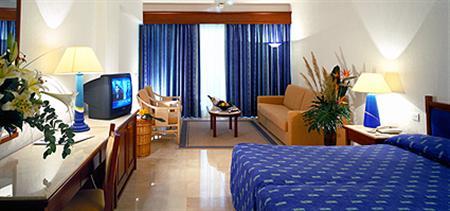 Coral Beach Hotel & Resort