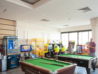 Anastasia Hotel(.)
