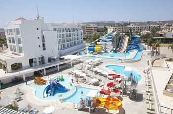 Anastasia Hotel(.)