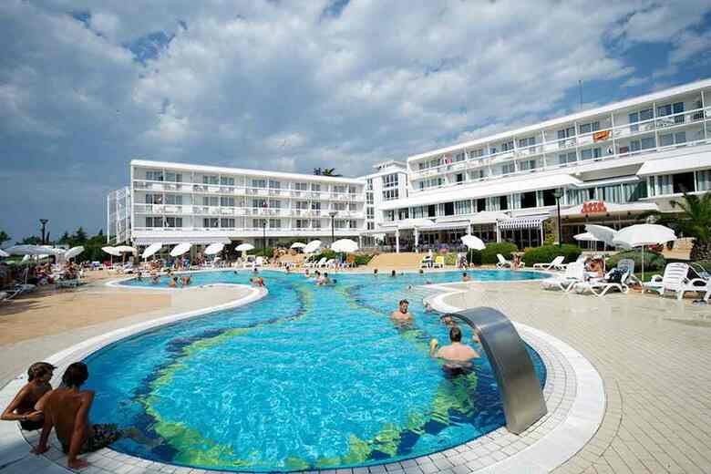 Hotel Laguna