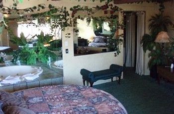 Hotel Boulder Inn And Suites