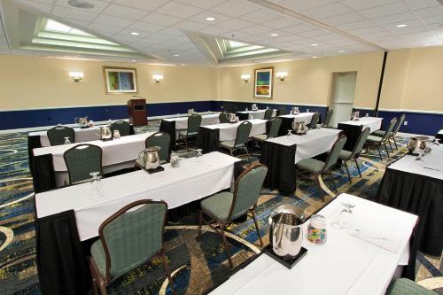 Hotel Embassy Suites Baltimore - North/hunt Valley