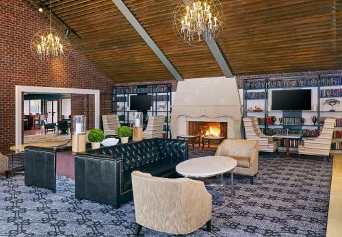 Hotel Baltimore Hunt Valley Inn