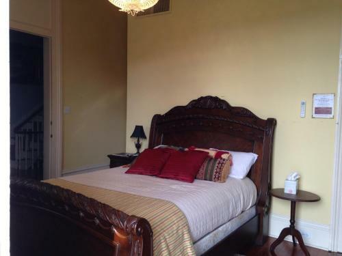Bed & Breakfast Dansereau House