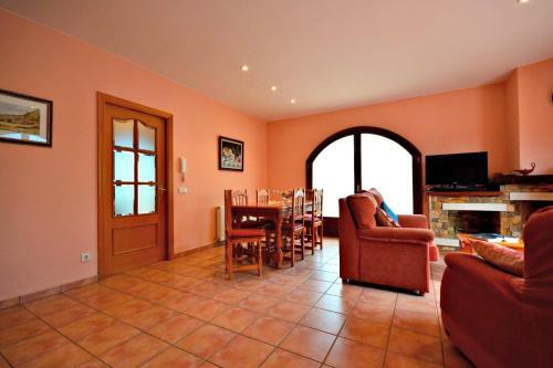 Casa Con Piscina Y Jardin 2km Del Mar.teixidor