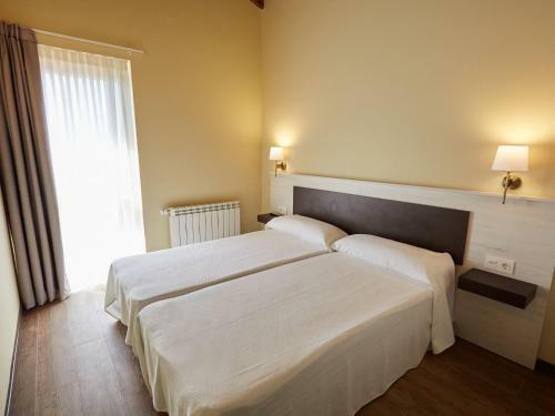 Cozy Mansion In Cangas De Onis With Meadow View