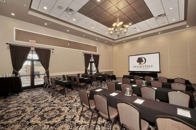 Hotel Doubletree By Hilton Phoenix-gilbert